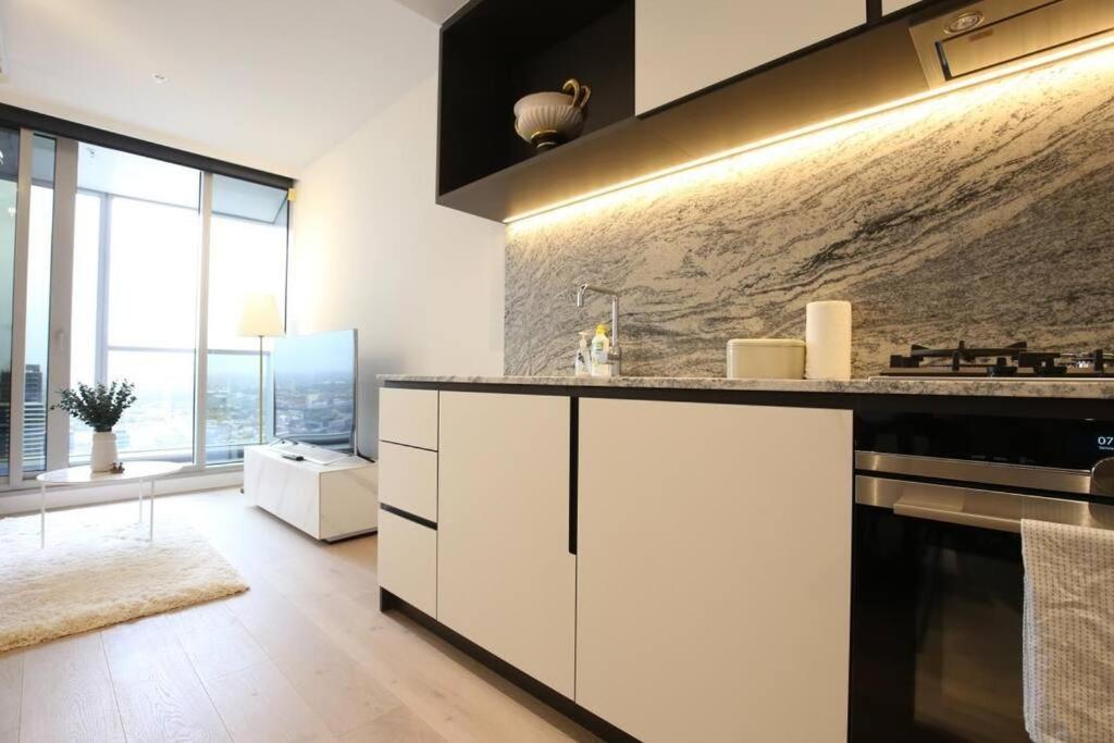 Luxury 2Bedroom2Bathroom Apartment At Mel Cbd Мельбурн Экстерьер фото
